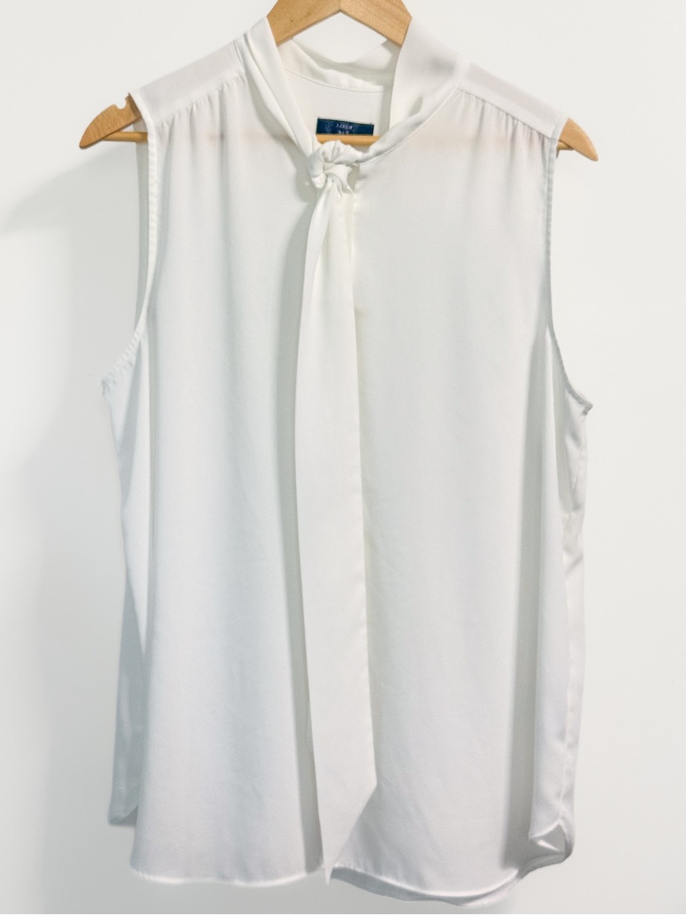 J.Crew 365 White Sleeveless Tie Neck Blouse XL Tall